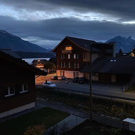 Chalet Schoenberg Gunten Buitenkant foto