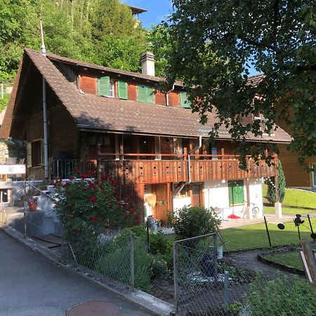 Chalet Schoenberg Gunten Buitenkant foto